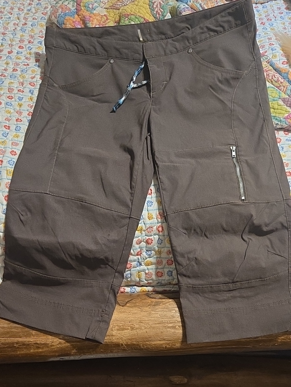 Athleta Brown Cargo Capri Pants with Zip Pocket
